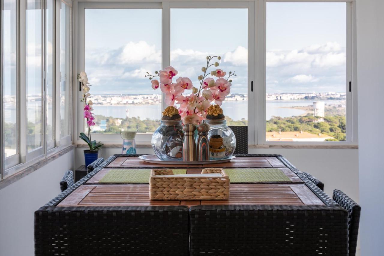 Cristo Rei Flat - Great Views By Homeful Homes Almada Exterior foto
